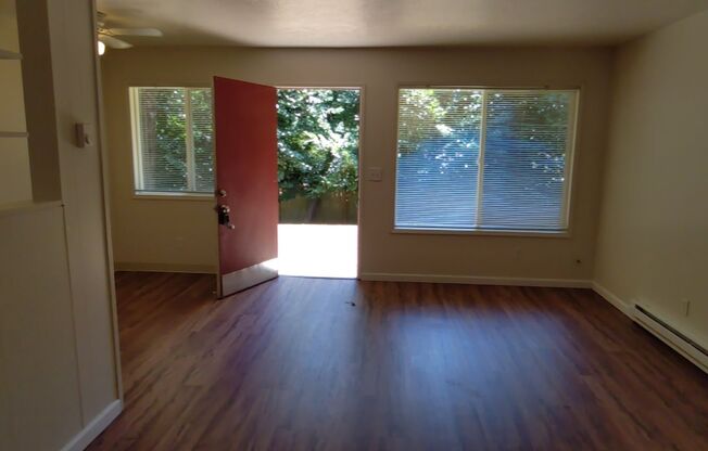 1 bed, 1 bath, 650 sqft, $1,168.75, Unit 3515-14