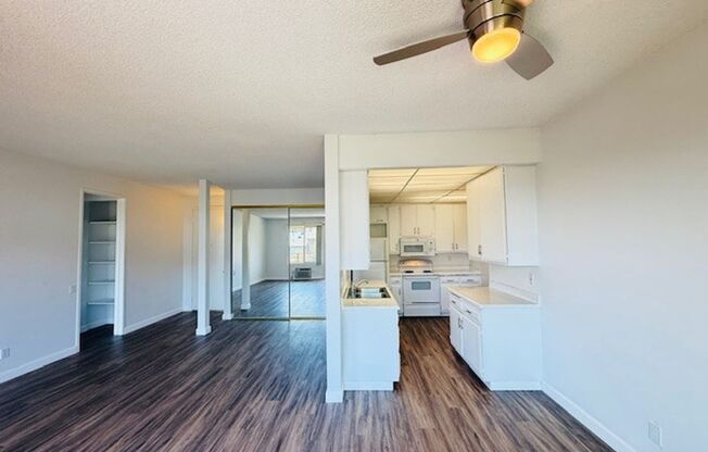13801_FRONT STREET