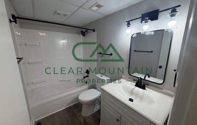 2 beds, 1 bath, 980 sqft, $1,195, Unit 82