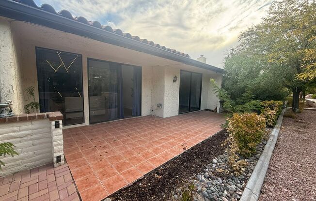 3 beds, 2 baths, $2,200