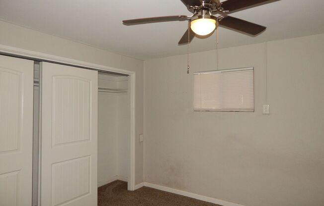Available NOW! Private 1 bedroom with AC