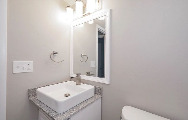 1 bed, 1 bath, 660 sqft, $1,259, Unit 5-107