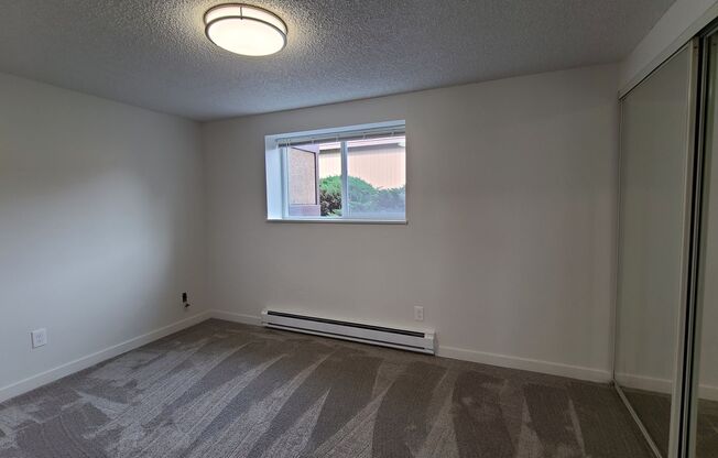 1 bed, 1 bath, 620 sqft, $1,095, Unit 2805 #6