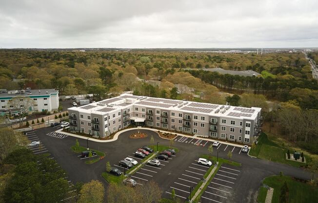 2 beds, 2 baths, 973 sqft, $3,000, Unit 202