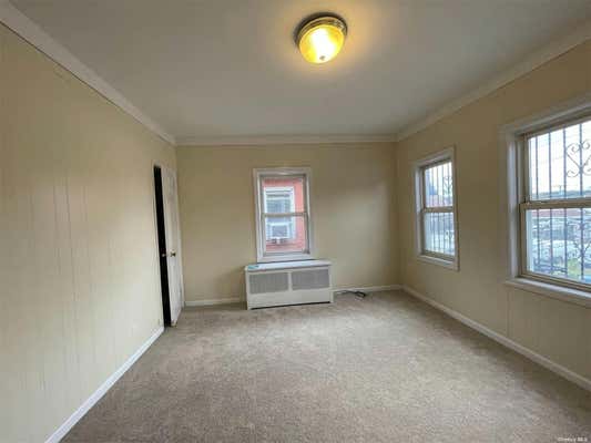 2 beds, $2,700, Unit 2