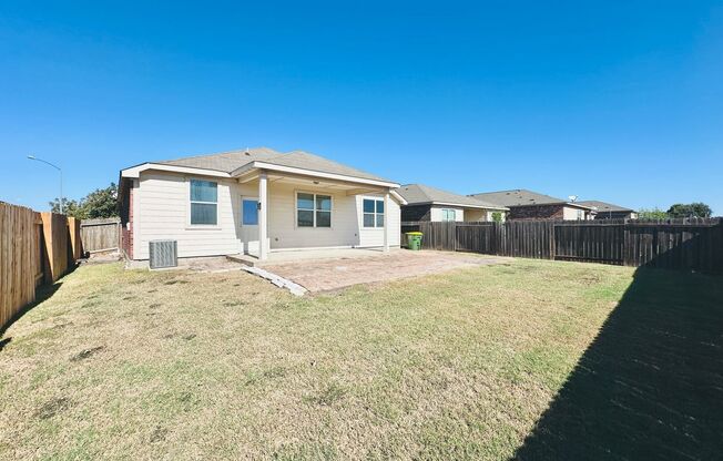 1 Month Free! Spacious 3-Bedroom Home in Presidential Glen – Pet Friendly!