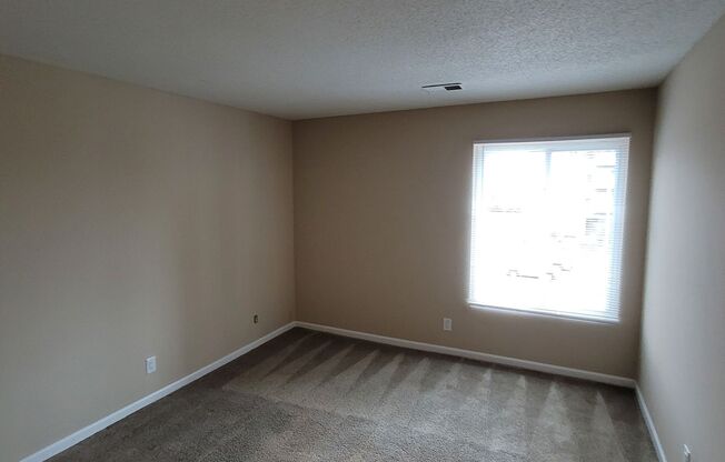 2 beds, 2 baths, 1,075 sqft, $1,295, Unit 312
