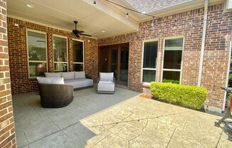 413 Palladian Blvd.