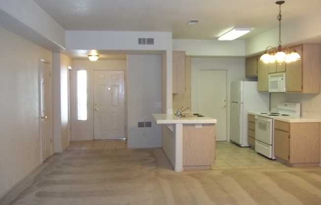 2 beds, 2.5 baths, 1,000 sqft, $1,795, Unit **31 Spruce - 542