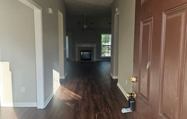 Spacious 5 Bedroom Beauty in NE Columbia – Modern Updates & Ideal Location!