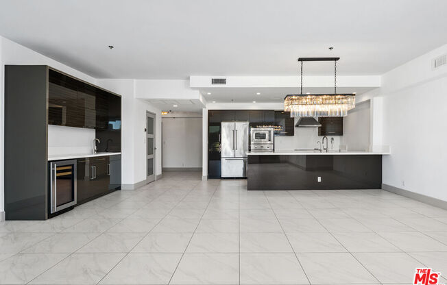 2 beds, 2.3 baths, 1,859 sqft, $7,800, Unit 804