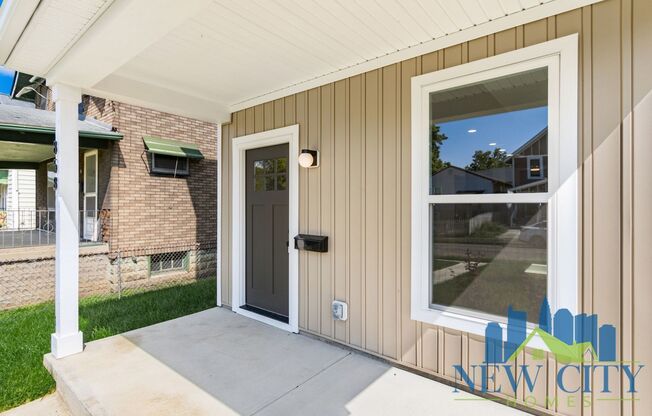 BRAND NEW! 2 Bedroom 2 1/2 Bathroom Newly Built Home in Columbus!