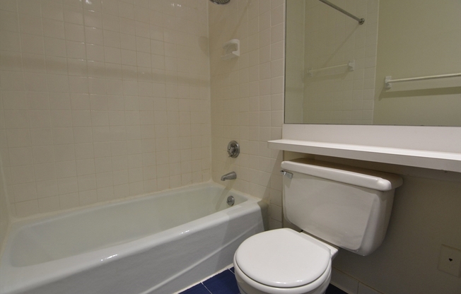 1 bed, 1 bath, 559 sqft, $2,995, Unit 60-10