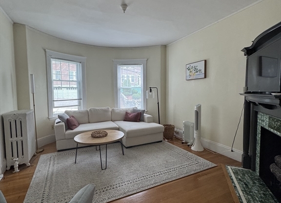 98 WESTBOURNE TER