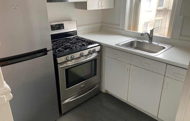 1 bed, 1 bath, 600 sqft, $2,900, Unit 30