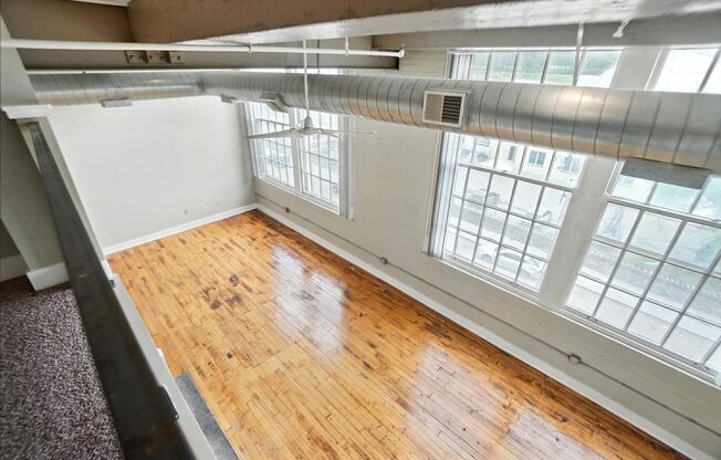 1 bed, 1 bath, 881 sqft, $1,441, Unit 3301-206