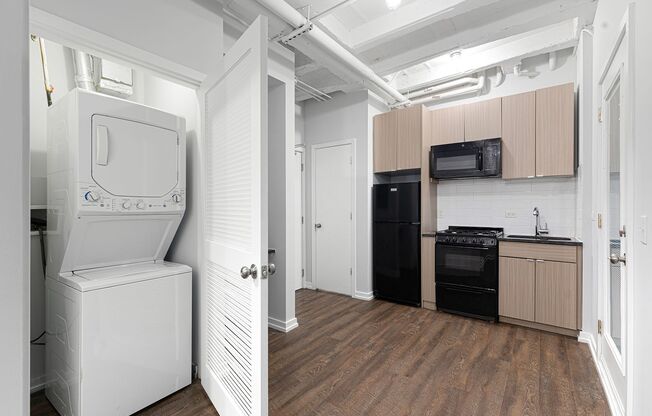 Studio, 1 bath, 172 sqft, $1,475, Unit 105