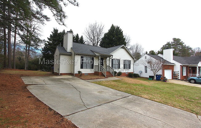 3004 DAHLGREEN RD