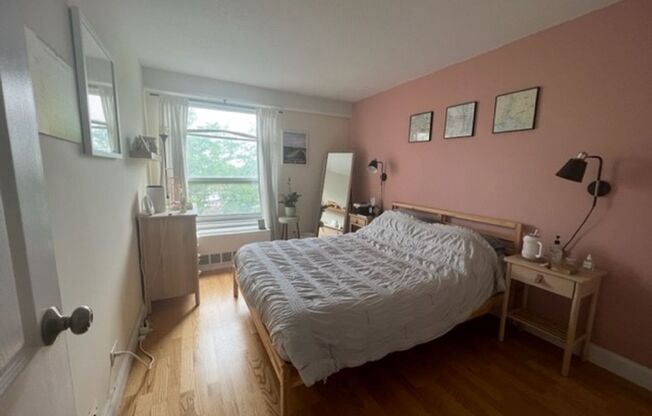 1 bed, 1 bath, 700 sqft, $1,550, Unit 0606