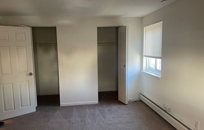 1 bed, 1 bath, 770 sqft, $1,270, Unit 00 - K- 8