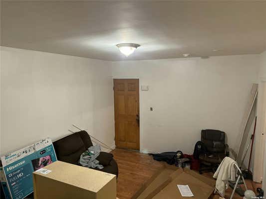 1 bed, 1 bath, $2,200, Unit 2A