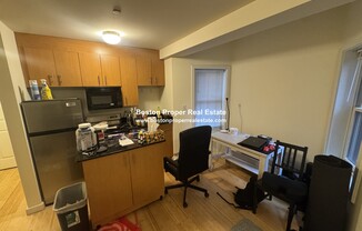 461 Park Dr