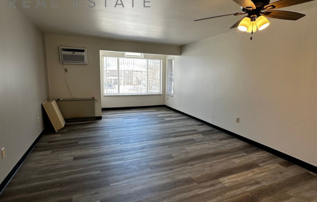 1 bed, 1 bath, 786 sqft, $850, Unit TE218X-219
