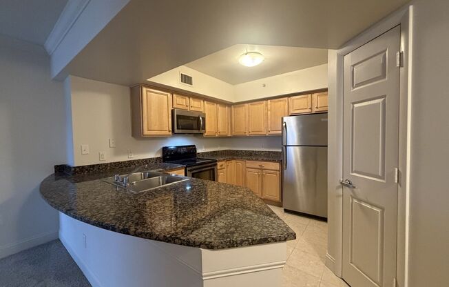 2 beds, 2 baths, 840 sqft, $2,155, Unit 4-0401