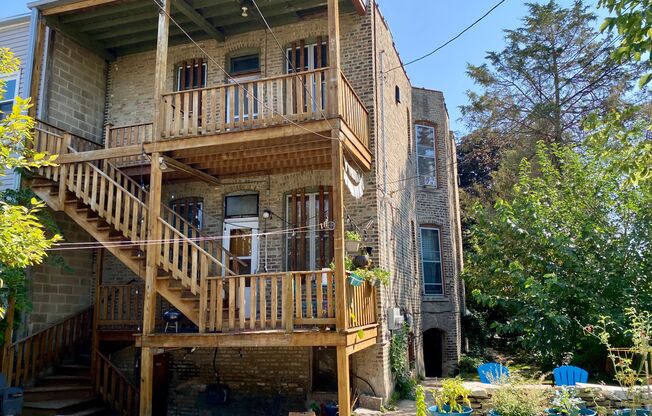 2326 S. Millard Ave
