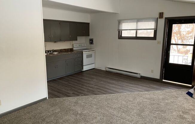 Indian Hills Apartments