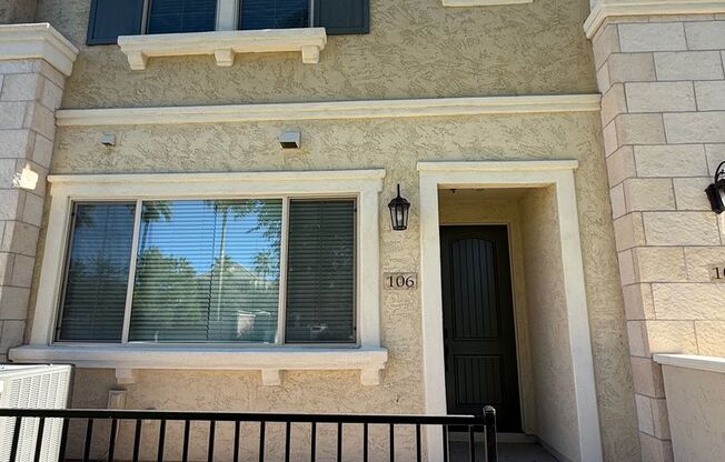 Val Vista/Pecos. Gated Community, 3 bed, 2.5 bath, 2 car garage
