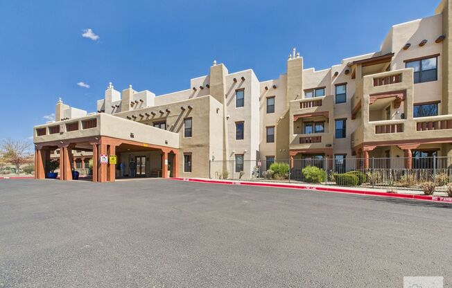 Gorgeous Unfurnished 1 bedroom, 1 bath in Desirable Neighborhood