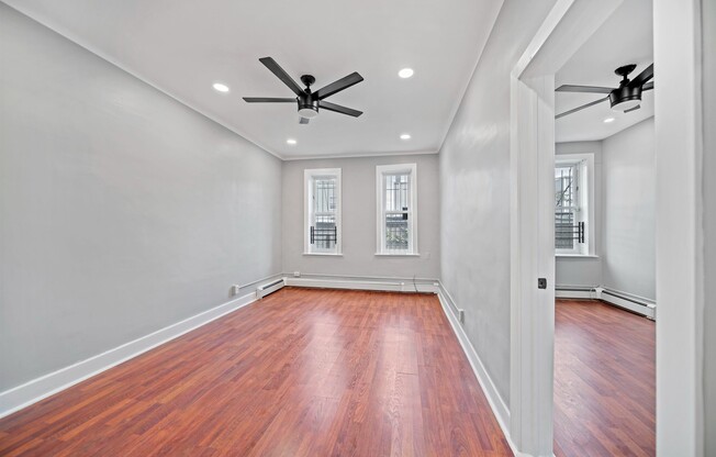 264 CLENDENNY AVE