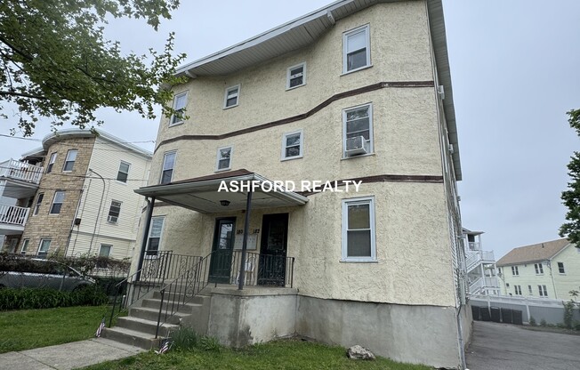 180 WALNUT ST
