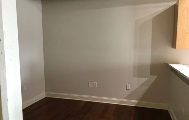 Studio, 1 bath, 442 sqft, $1,335, Unit 419