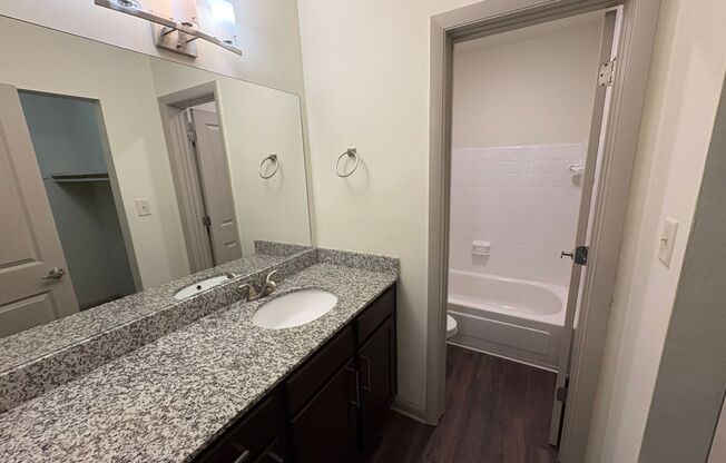 1 bed, 1 bath, 480 sqft, $1,165, Unit 201