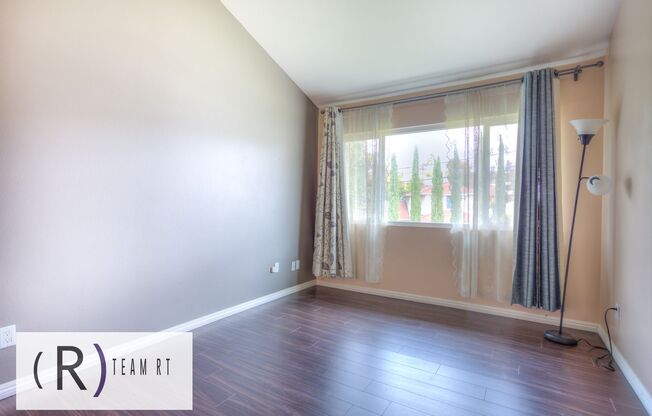 2 beds, 2 baths, $3,200