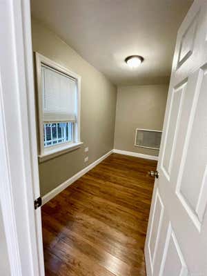 1 bed, 1 bath, $2,400