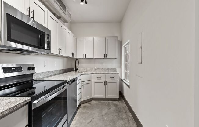 1 bed, 1 bath, 810 sqft, $1,539, Unit 150