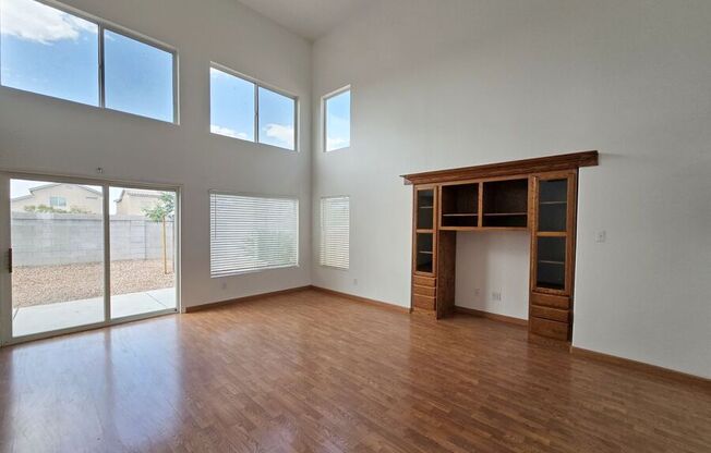 728 RIBBON GRASS AVE