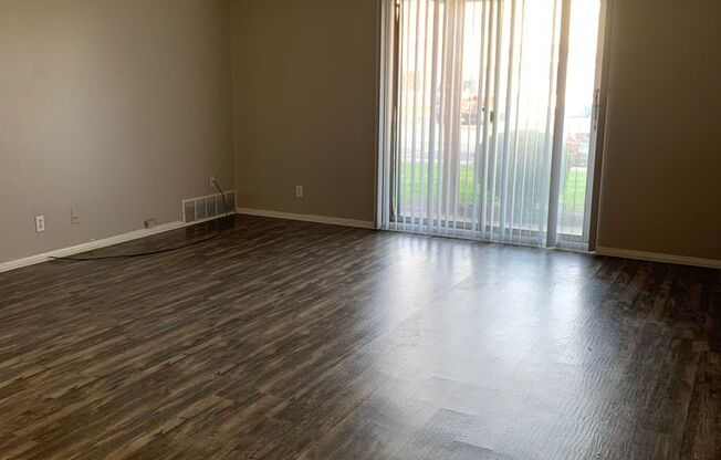 1 bed, 1 bath, 668 sqft, $825, Unit 39-09