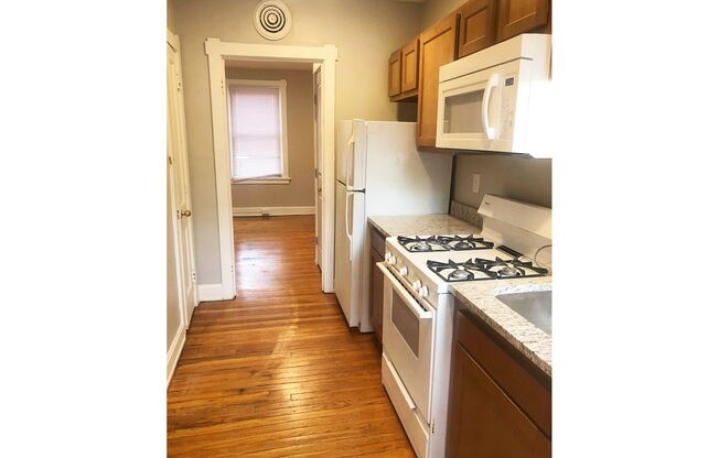 1 bed, 1 bath, 478 sqft, $895, Unit 408-56