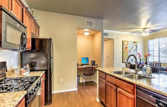 Fitted Montecito Pointe Kitchen in Nevada Apartment Rentals