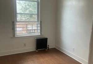 3 beds, 1 bath, $2,800