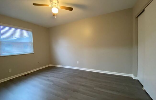 1 bed, 1 bath, $715, Unit 2414