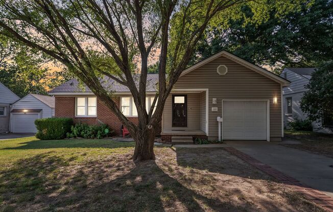 Adorable Home in the Heart of Midtown!