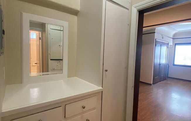 Studio, 1 bath, 531 sqft, $1,595, Unit 06