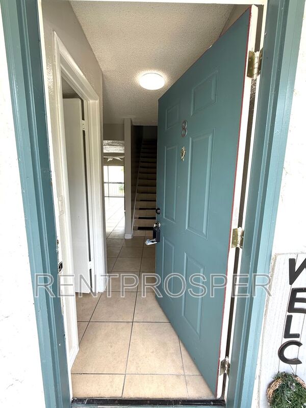 4149 S Semoran Blvd #15