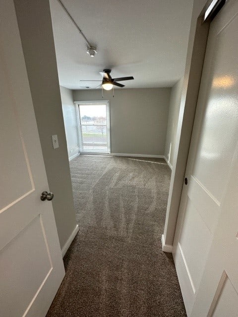 Spacious Bedroom Upgraded Ceiling Fan & Floor to Ceiling Window