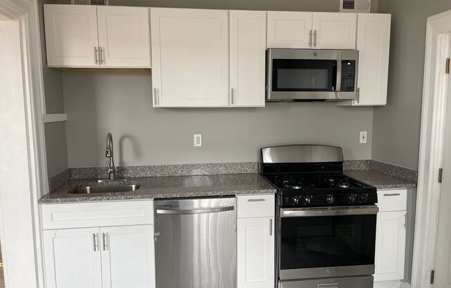 107 Parkhurst St 1-6